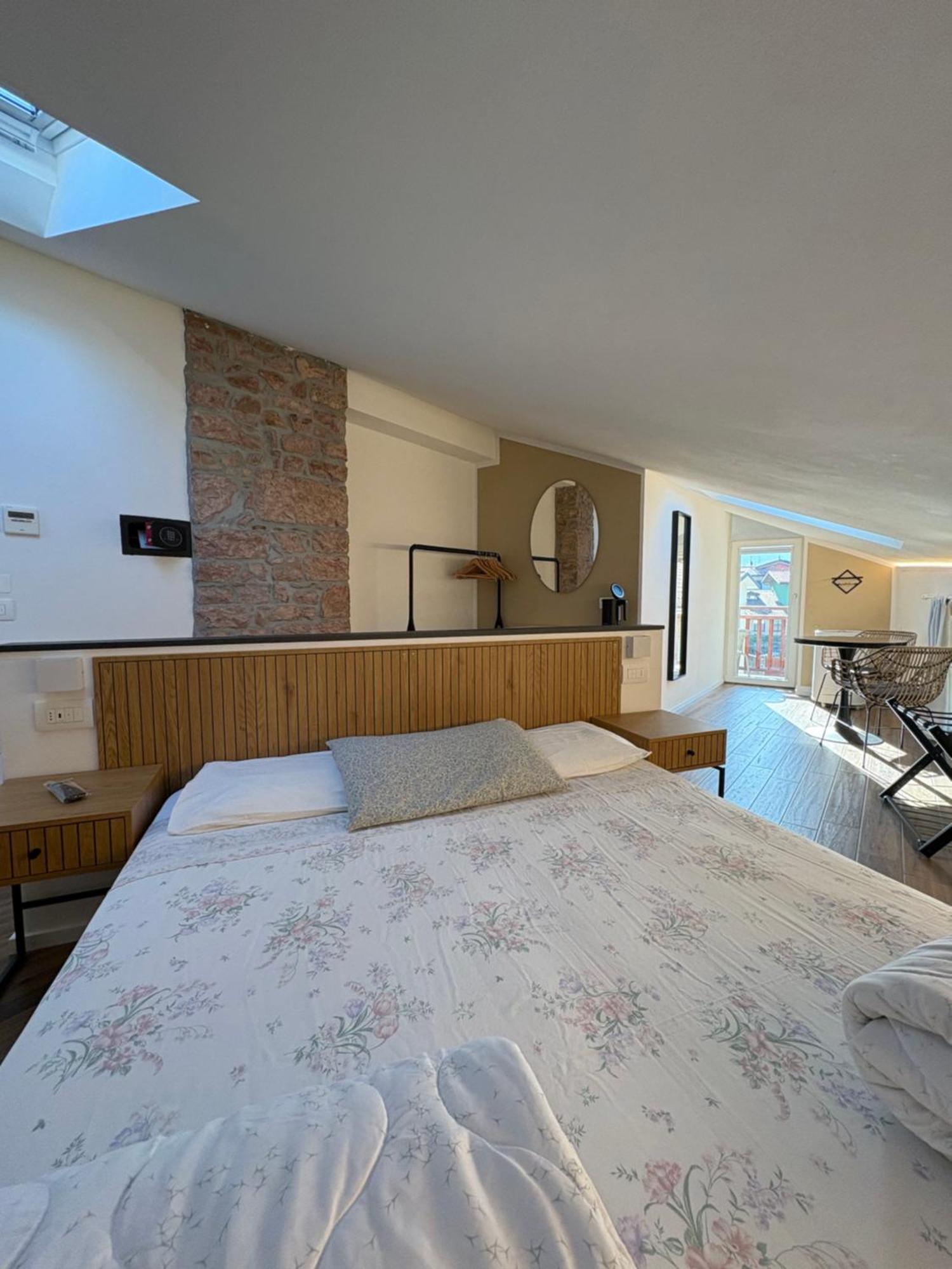 Casa Pitem Bed and Breakfast Torbole Sul Garda Exteriör bild
