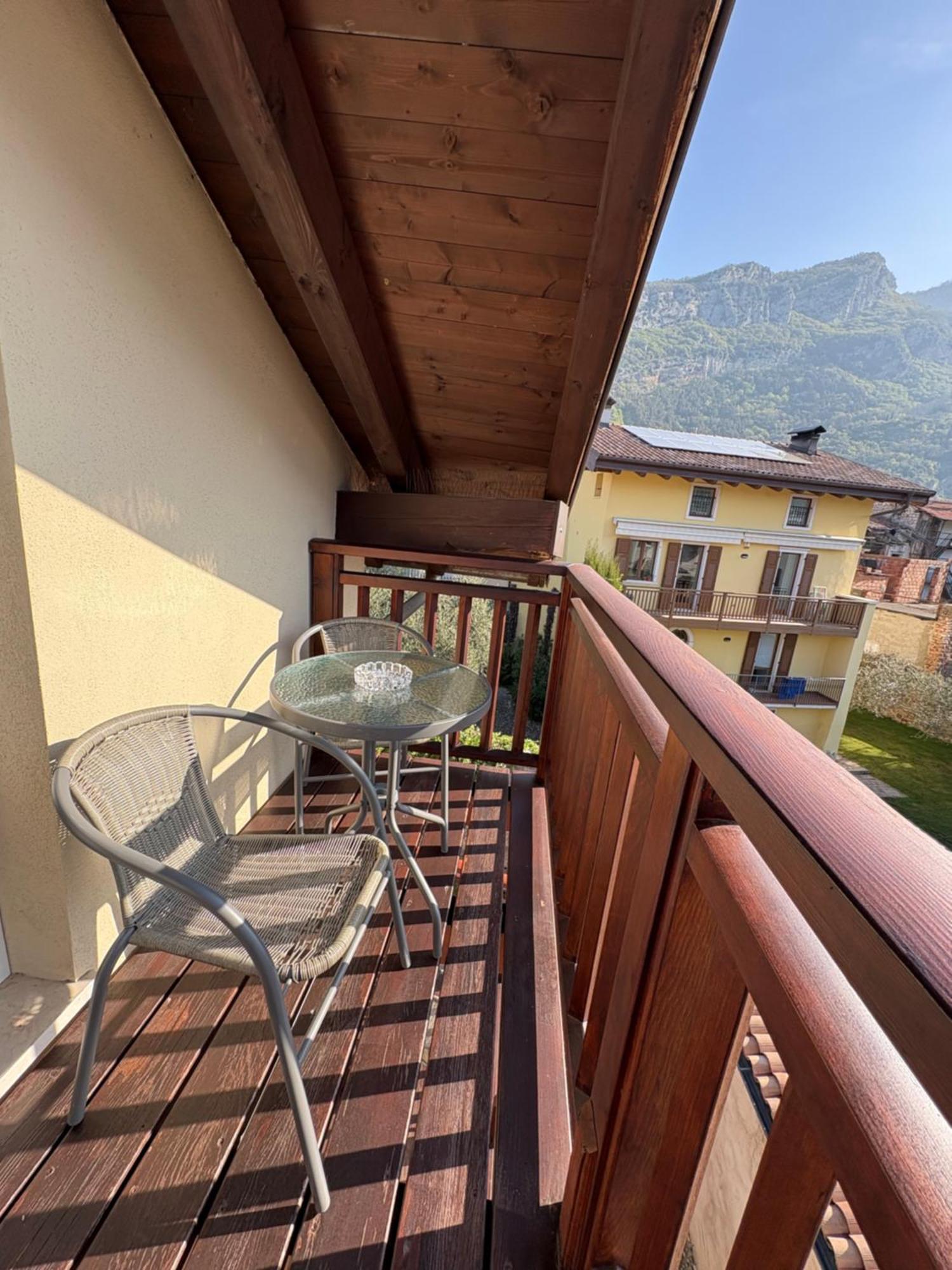 Casa Pitem Bed and Breakfast Torbole Sul Garda Rum bild